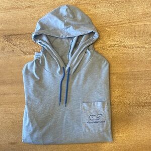 Vineyards Vines hooded long sleeve tee shirt